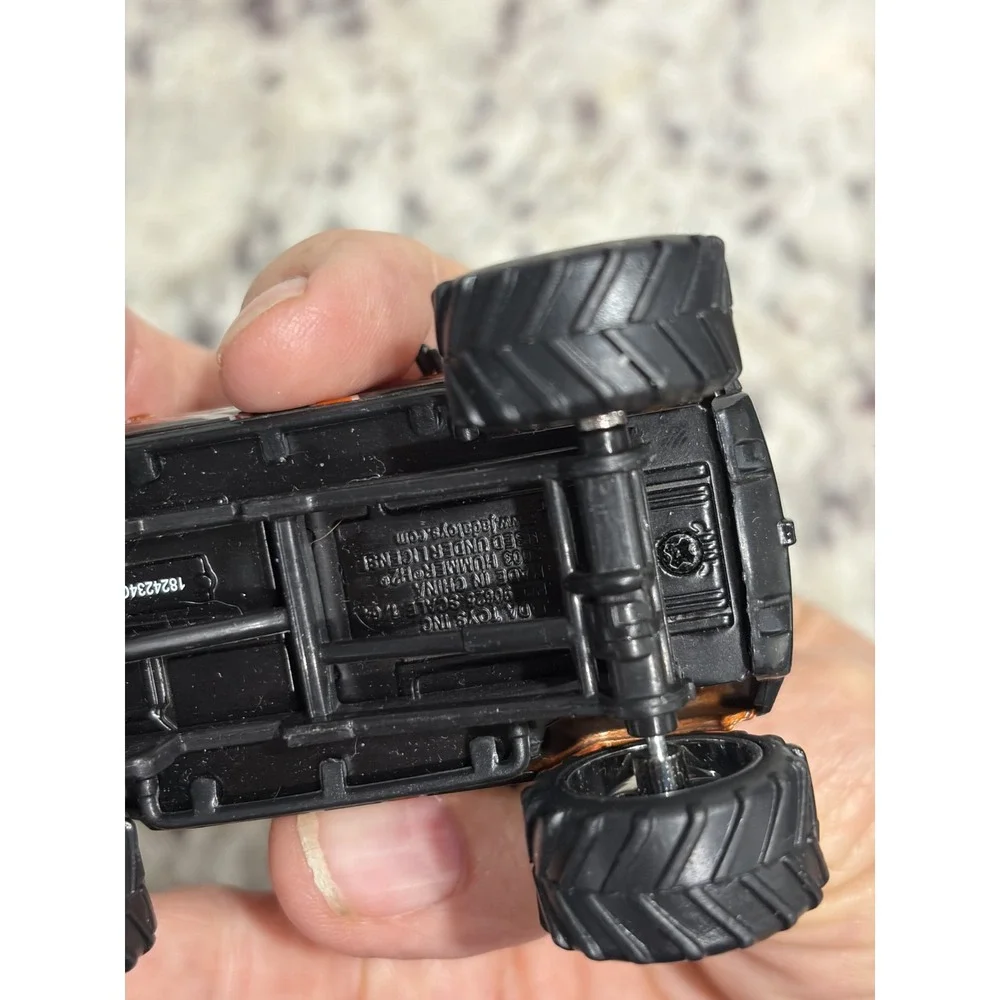 Collectible LotDiecast Toy Vehicles-Trucks,Off Road, Police, Semi and Food Truck